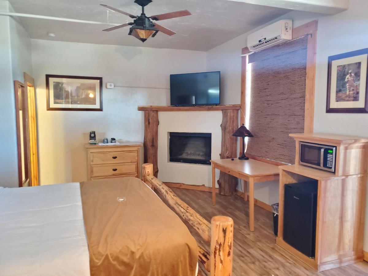Buffalo Lodge Of ビッグフォーク エクステリア 写真