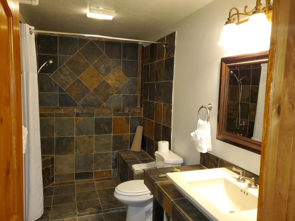 Buffalo Lodge Of ビッグフォーク エクステリア 写真